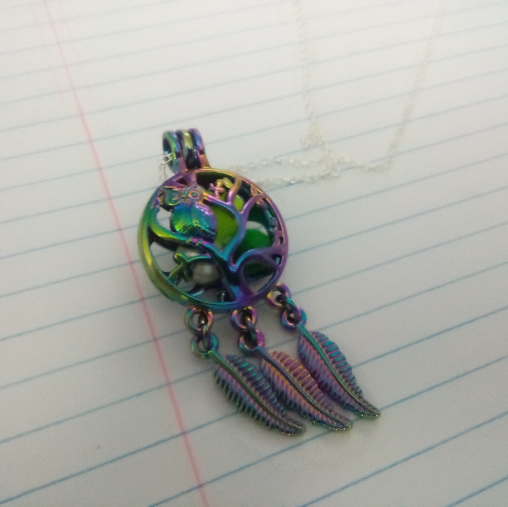 Owl in Tree Locket Pendant Aromatherapy Diffuser Charm Necklace
